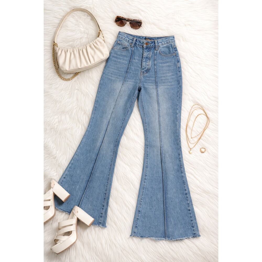 Nasty Gal Light Wash High Rise Flare Jeans Raw Hem Size 4